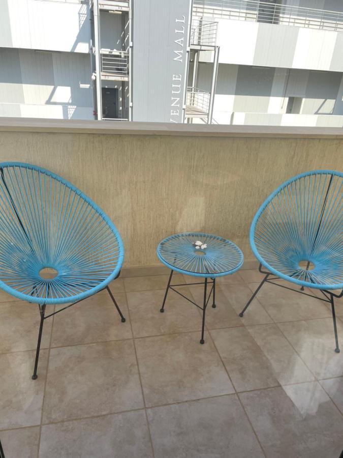 Pool Side 2 Bedroom Queens Gardens Complex Paphos Esterno foto